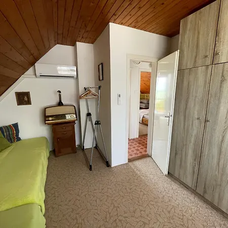 Topart Vendeghaz Balatongyoeroek, Lakeside House Балатондьёрёк